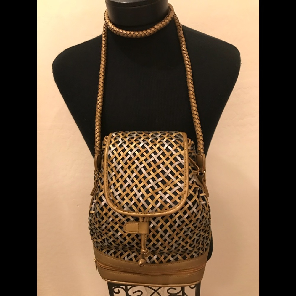 NEW TriTone LATTICE Crossbody BAG